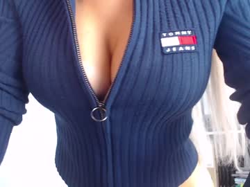 hardcore cam girl eat_mee_out image #1858839