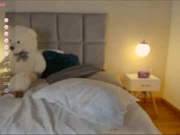 hardcore cam girl andreathomson image #4196297