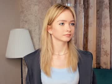 hardcore cam girl h0lyangel image #4050477