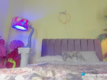 hardcore cam tranny naomigomezz image #1585040