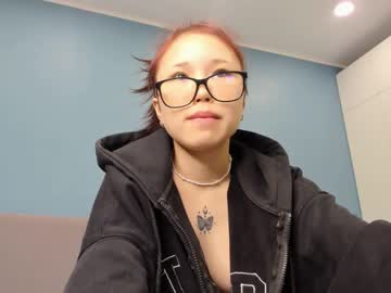 hardcore cam girl little_yena image #4243967