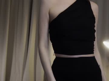 hardcore cam girl dolce_vitaa image #4002708
