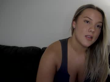 hardcore cam girl varsitybaby000 image #3277818