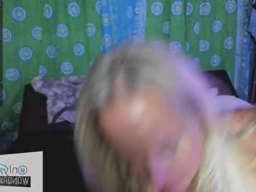 hardcore cam girl wondrwomn image #2463012