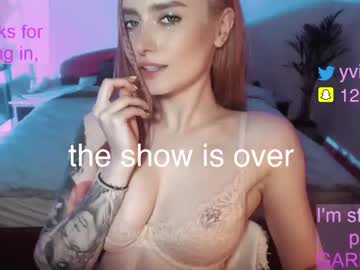 hardcore cam girl _yvie_ image #1093954