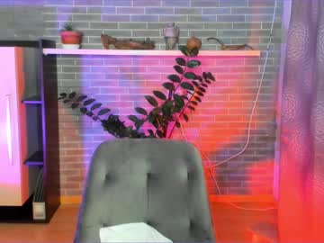 hardcore cam girl 1ana_18 image #1587782