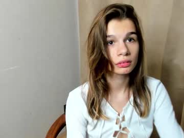 hardcore cam girl gloria_mooree image #3400838