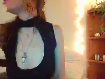 hardcore cam girl redwoodkitty image #2178339