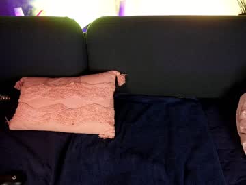 hardcore cam girl littlee33 image #2343607