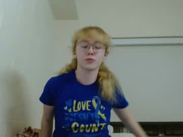 hardcore cam girl blonde_katie image #4196958