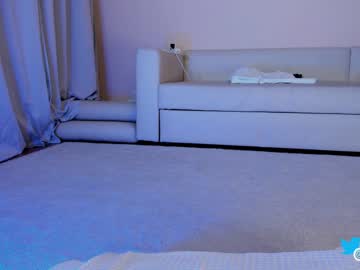 hardcore cam girl hollyextra image #2394810