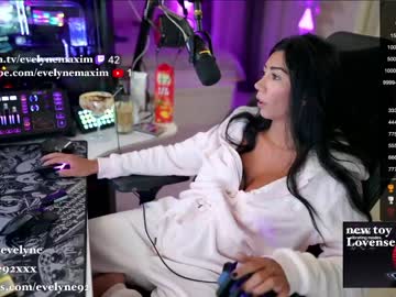 hardcore cam girl evelyne92 image #3707596