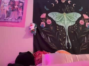 hardcore cam girl gro0vybaby image #3988803