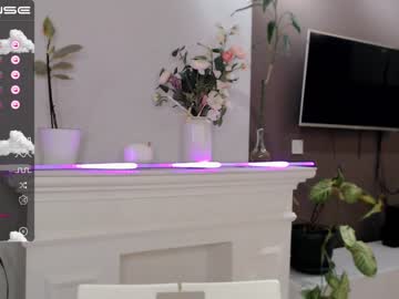 hardcore cam girl small_blondee image #1806155