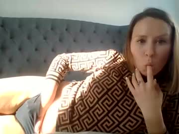 hardcore cam girl eatmypie69 image #3634779
