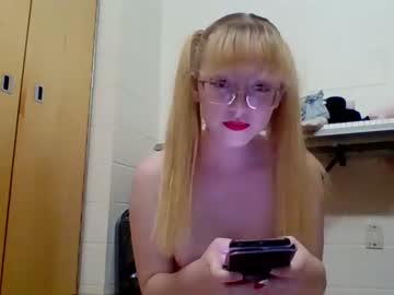 hardcore cam girl blonde_katie image #3837538
