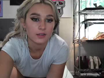hardcore cam girl charlybarbie image #3091868