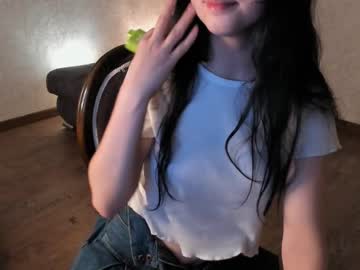 hardcore cam girl carolemilys image #3423503