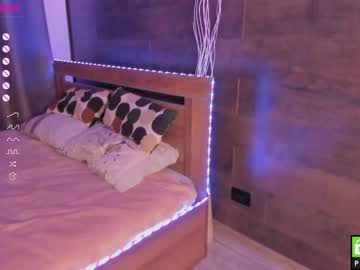 hardcore cam girl yolandabertha image #2654691