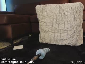 hardcore cam girl taylor_love_303 image #2838456