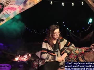 hardcore cam couple honeyand_thebear image #325571