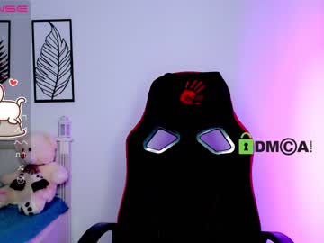 hardcore cam girl small_blondee image #2410753