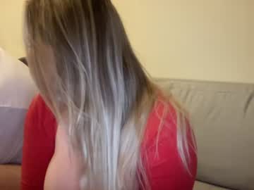 hardcore cam girl tigoldbitties11 image #1290232