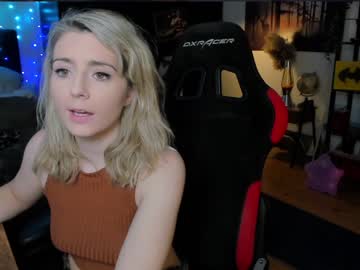 hardcore cam girl kimilee22 image #4218509