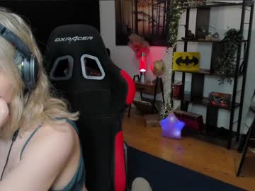 hardcore cam girl kimilee22 image #4236977
