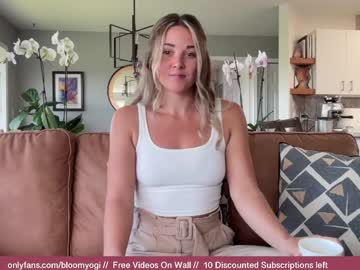 hardcore cam girl bloomyogi image #1314917