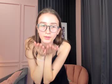emily_barness hardcore cam