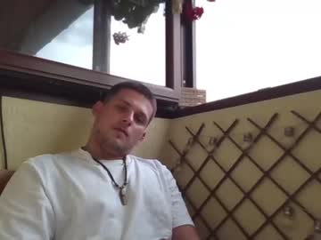 hardcore cam man roberto_twink1 image #3037792
