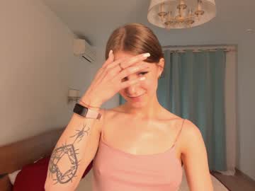 hardcore cam girl gilliancornwall image #4385756