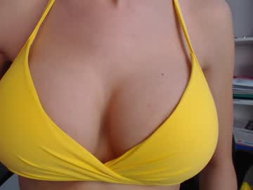 hardcore cam girl eat_mee_out image #1352574