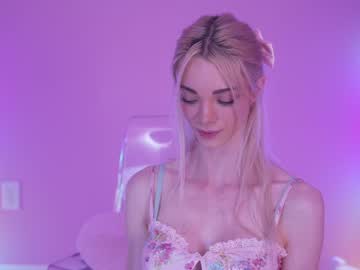 hardcore cam girl bunnydollstella image #3172973