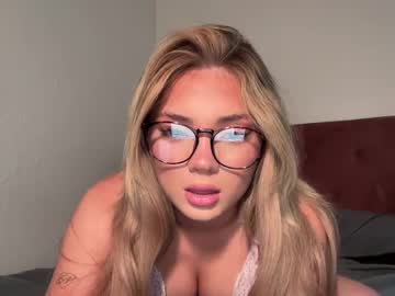 hardcore cam girl lolkylie image #4718643