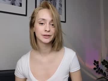 hardcore cam girl oliviablondie image #3693750