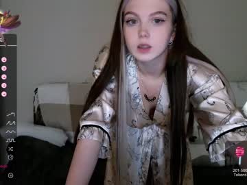 hardcore cam girl small_blondee image #3701394