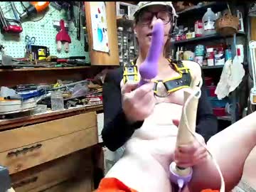 hardcore cam girl doxie image #2190353