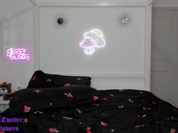 hardcore cam girl violetttflowers image #998590