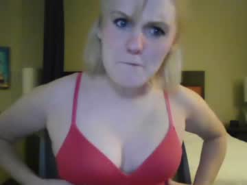 hardcore cam girl cutiekatie3273 image #813565