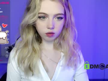 hardcore cam girl small_blondee image #2398575