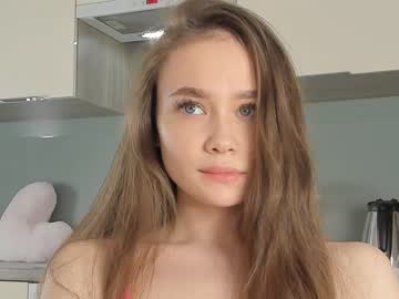hardcore cam girl miaaperry image #2520226