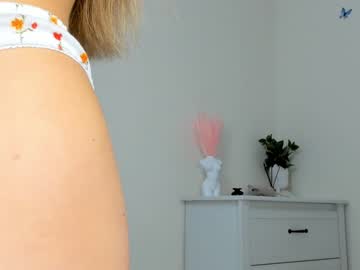 hardcore cam girl molly__meow image #4478076