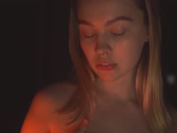 hardcore cam girl bibi_it_is image #2965391
