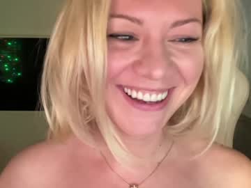 hardcore cam girl kiradivine image #4322320