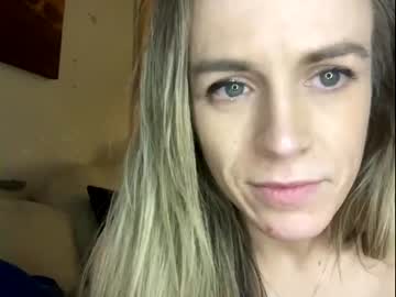 hardcore cam girl melony3412 image #572011