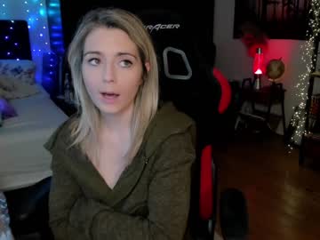 hardcore cam girl kimilee22 image #3425600