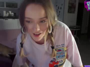 hardcore cam girl sonjashy image #2322159