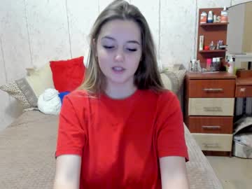 hardcore cam girl emmika_ image #2082999
